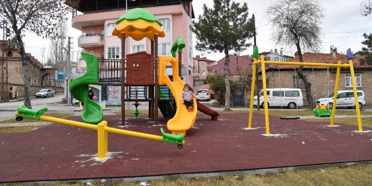 Isparta’da 42 Parka Yeni Çocuk Oyun Alanı Kuruluyor