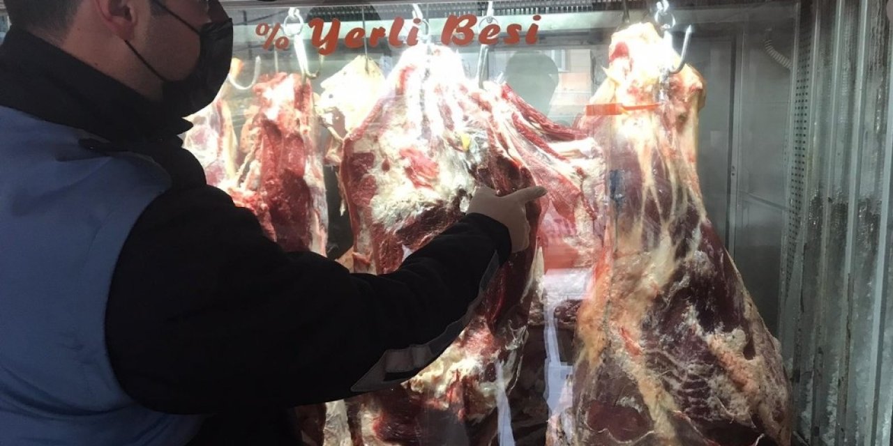 Bafra’da Kasaplar Denetlendi