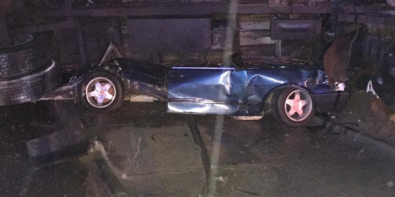 Samsun’da Kamyon Otomobilin Üzerine Devrildi: 1 Yaralı