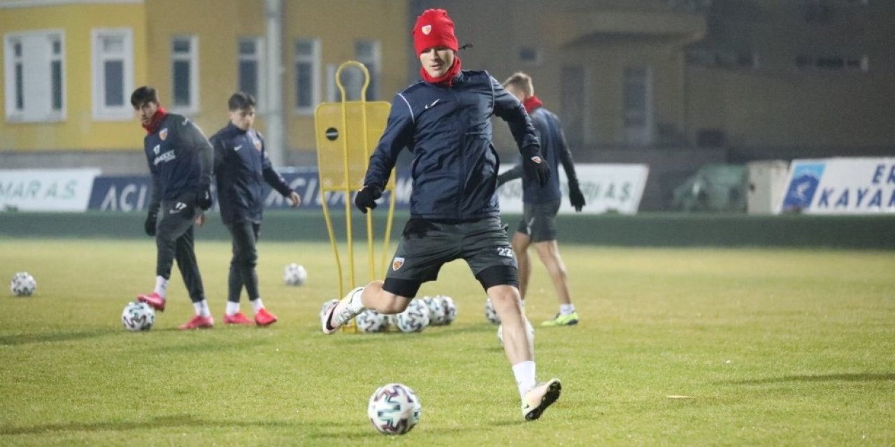 Kayserispor, Antalyaspor Maçı Hazırlıklarına Başladı