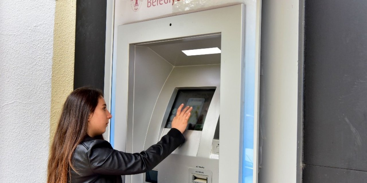 Bornova’da Vatandaşlara Vergi Ödeme Kolaylığı