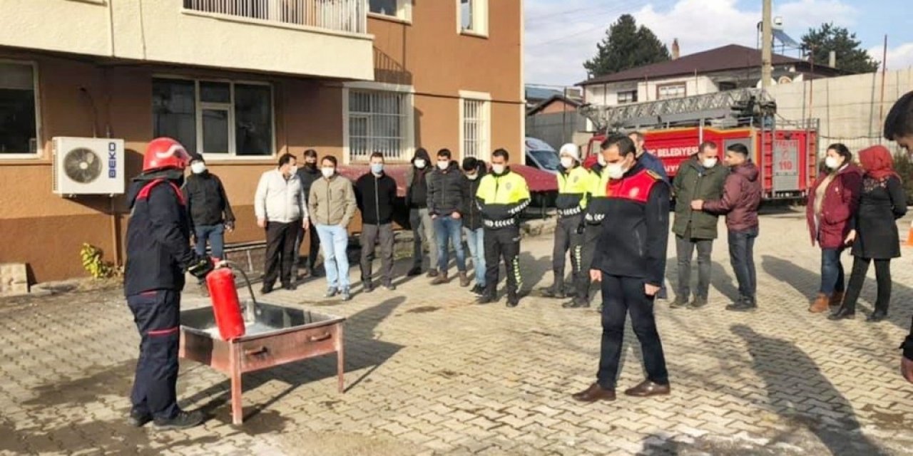 Bingöl’de Polise Yangın Eğitimi
