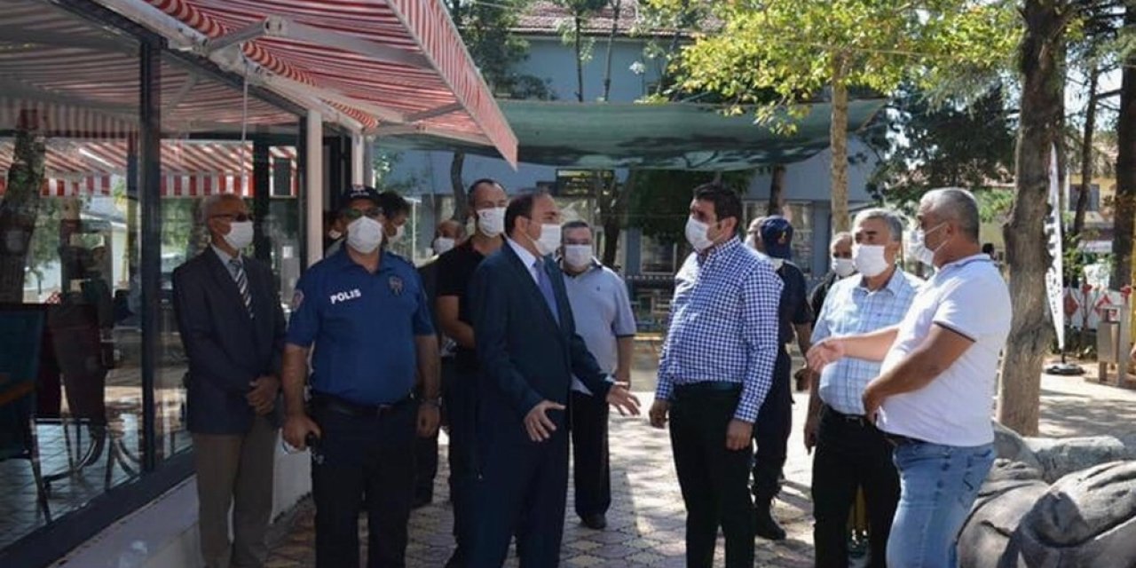 Hüyük’te Kaymakam Ve Belediye Başkanı Korona Virüs Denetiminde