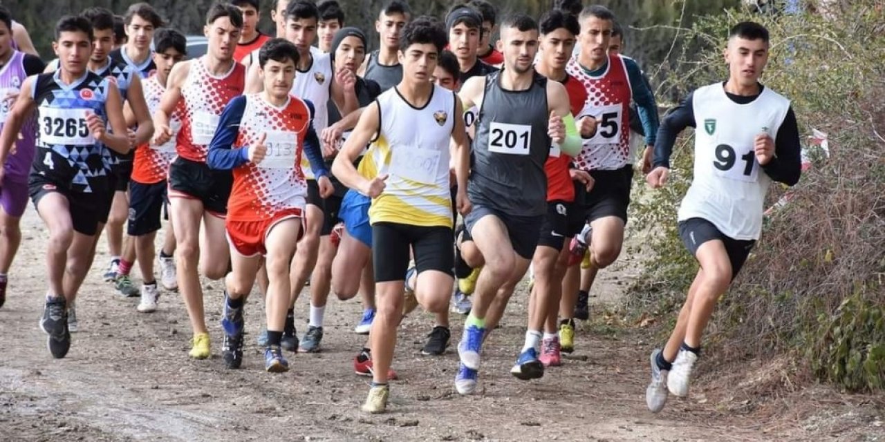 U-18 Bölge Şampiyonası Isparta’da Yapıldı
