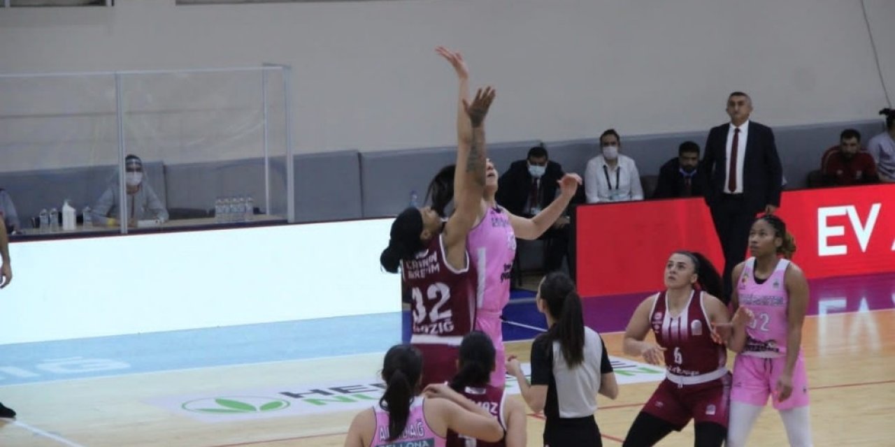 Kadınlar Basketbol Süper Ligi: Elazığ İl Özel İdare: 89 - Kayseri Basketbol: 76