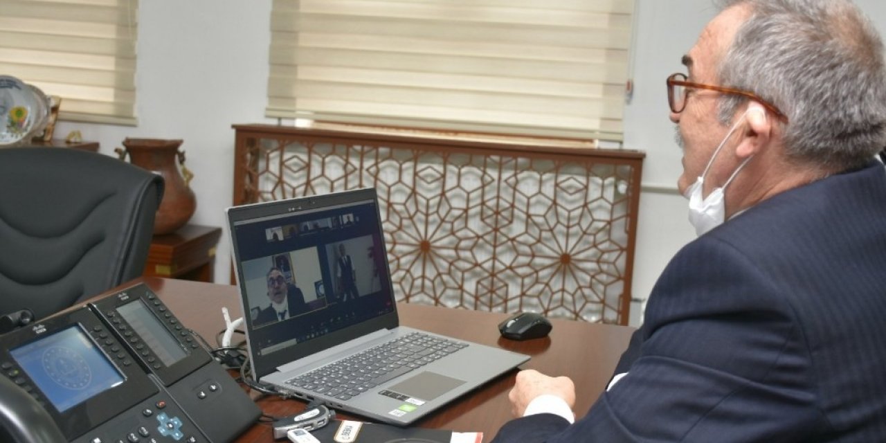 İl Müdürü Akyol, Öğretmenlerle Telekonferans Yoluyla Görüştü