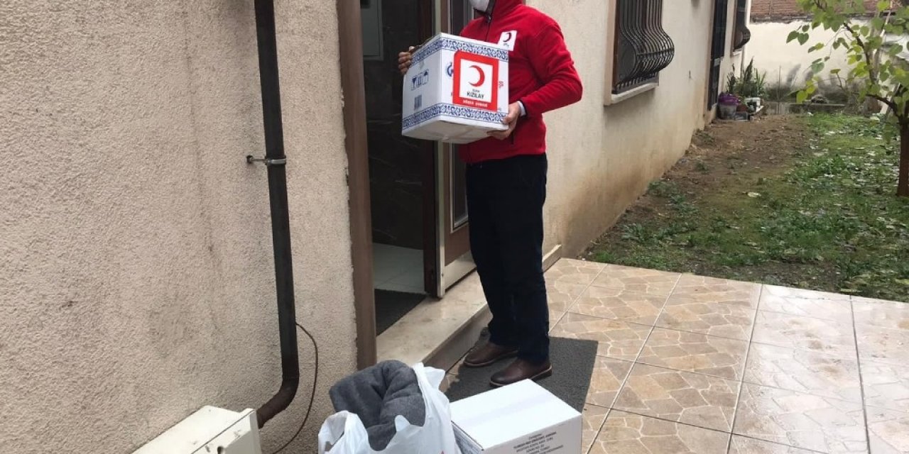 Kızılay Yardımlara Devam Ediyor