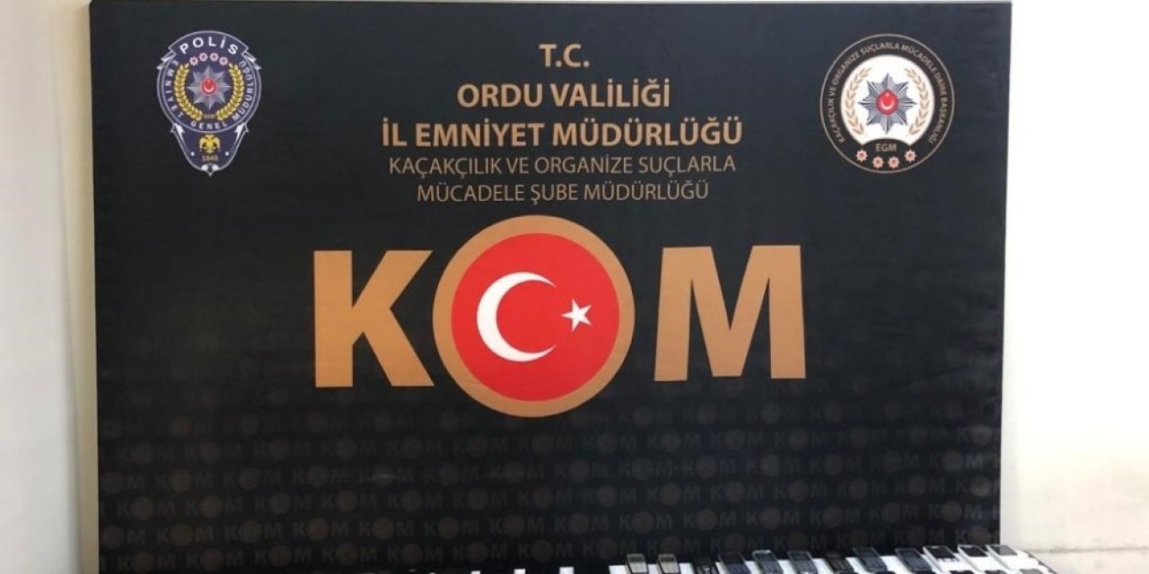 Ordu’da Çok Sayıda Kaçak Telefon Ve Malzemeleri Ele Geçirildi