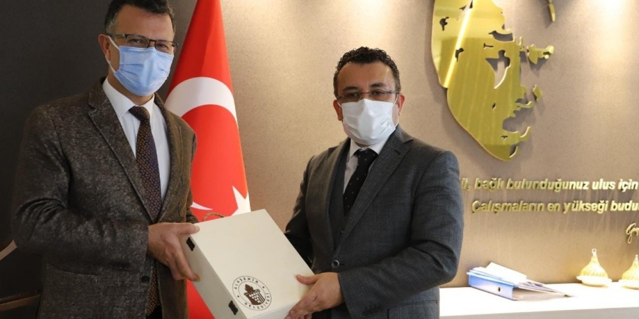 Alaşehir’e Hizmet İçin Görüş Alışverişinde Bulundular