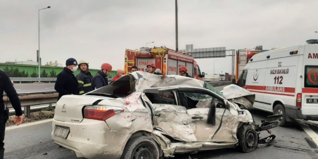 Kocaeli’de Zincirleme Trafik Kazası: 1 Ağır Yaralı