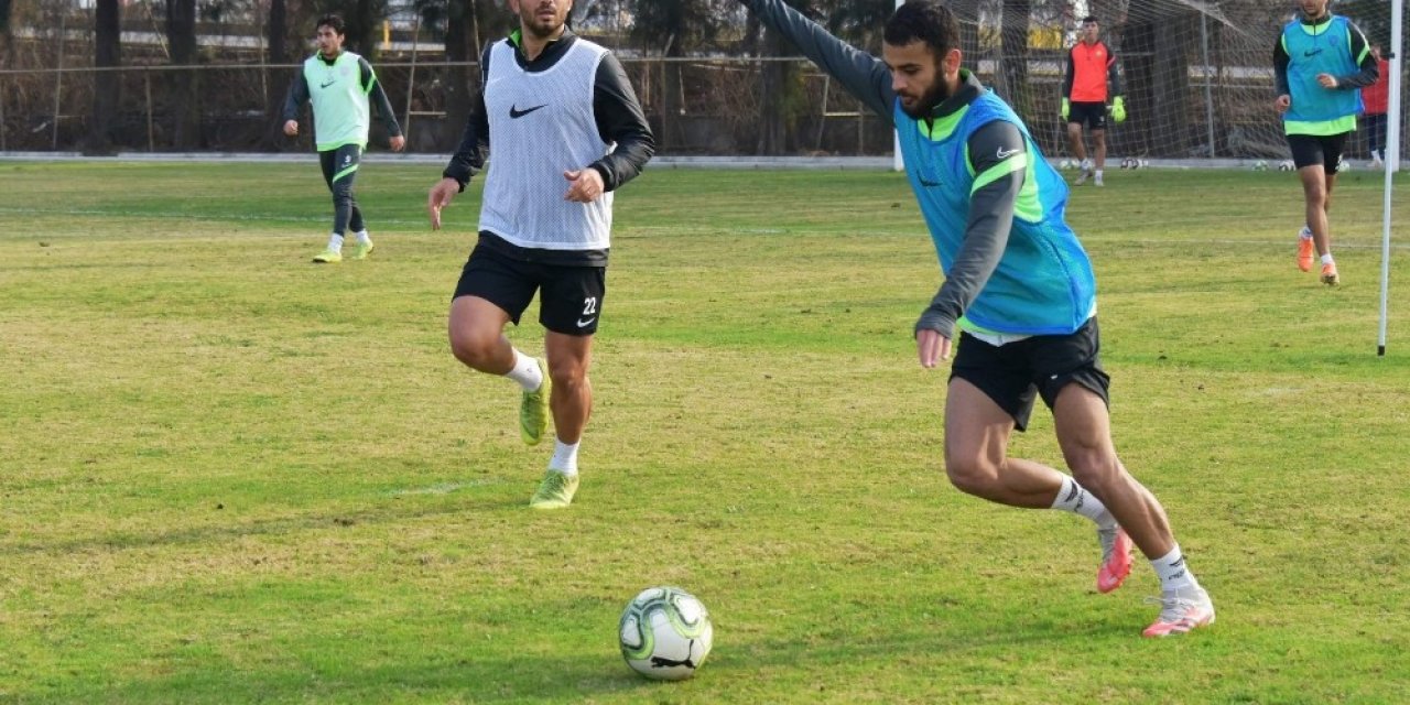 Aliağaspor, Antrenmanlara Ara Vermiyor