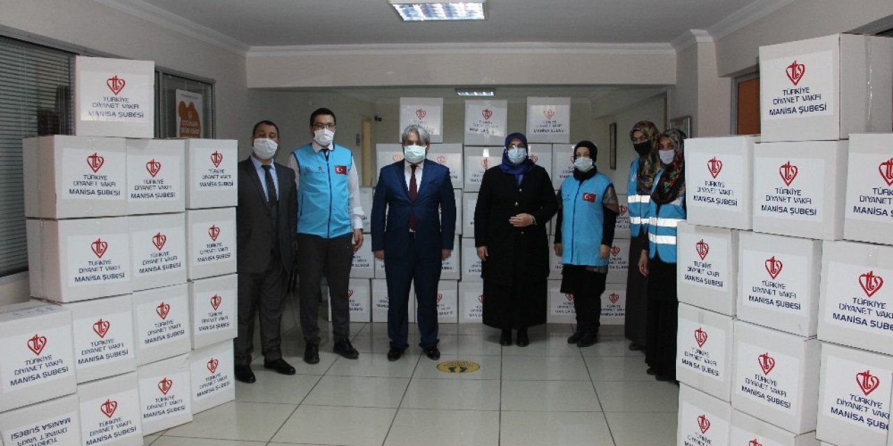Manisa’dan Hakkari’ye İlmek İlmek İyilik