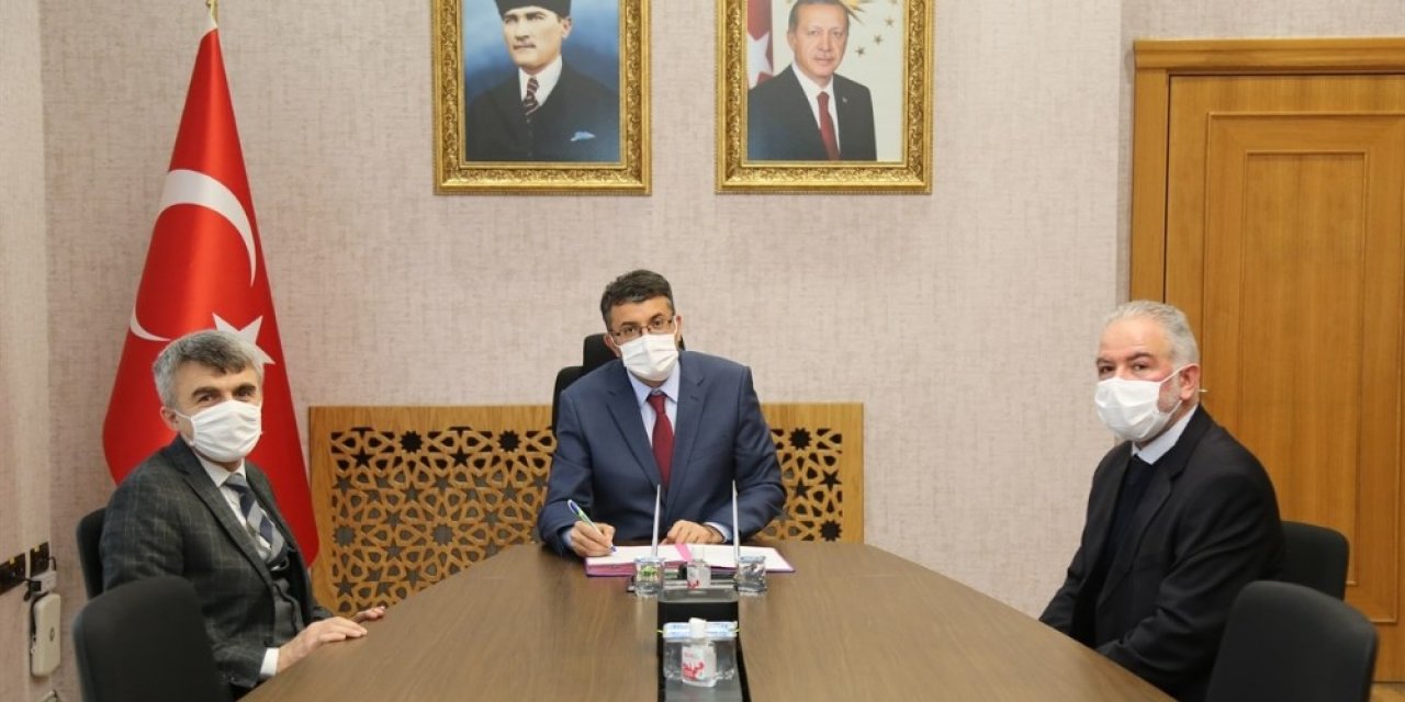 Kütahya’da, ’kadına Yönelik Şiddete Karşı Bir Adım Da Sen At’ Yarışması