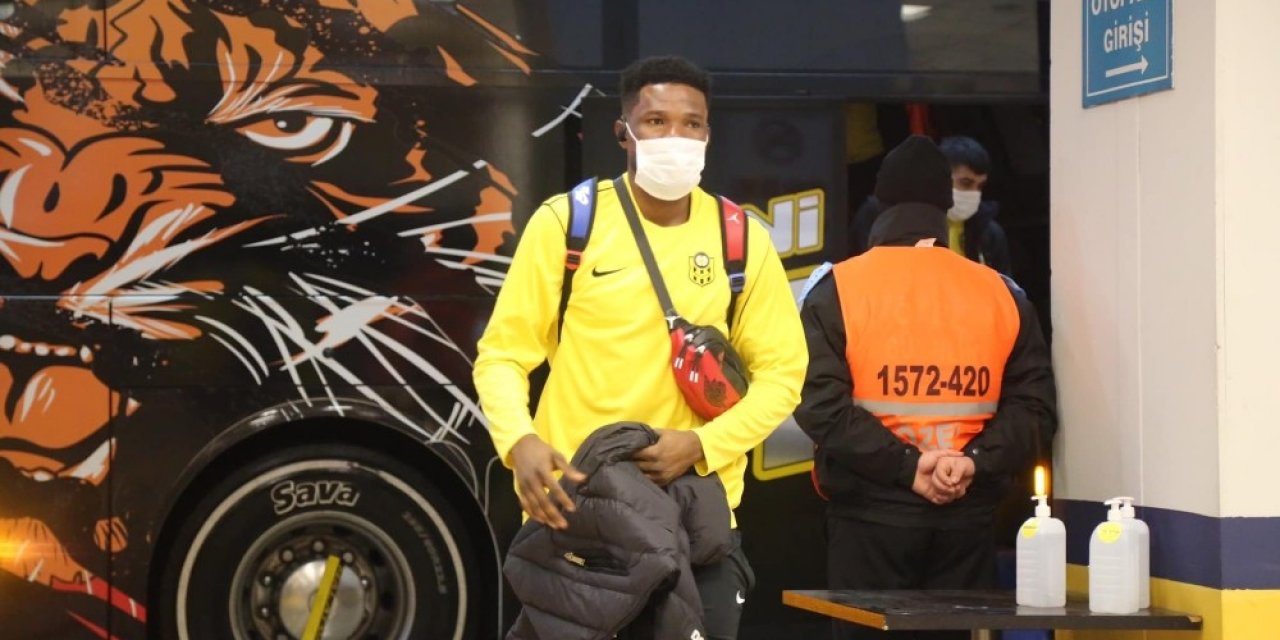 Yeni Malatyaspor’da Tetteh Kasımpaşa Maçının Kadrosundan Çıkarıldı