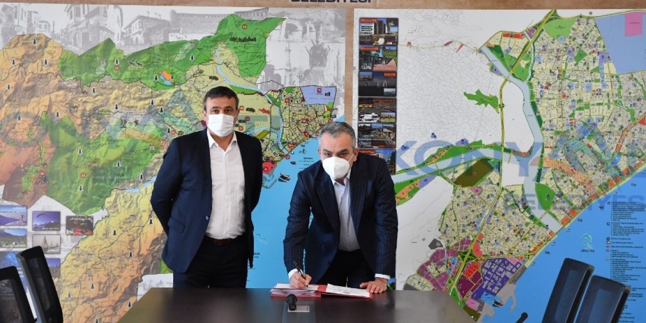 Konyaaltı Belediyesinde Asgari Ücret 3 Bin 200 Lira Oldu