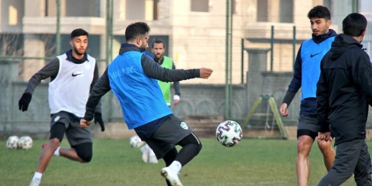 Amedspor Ve Diyarbekirspor’un Yoğun Maç Programı