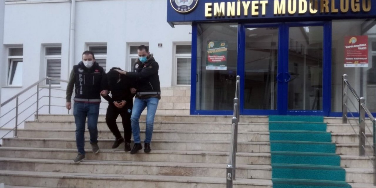 Gümüşhane’de Uyuşturucu Tacirlerine Darbe