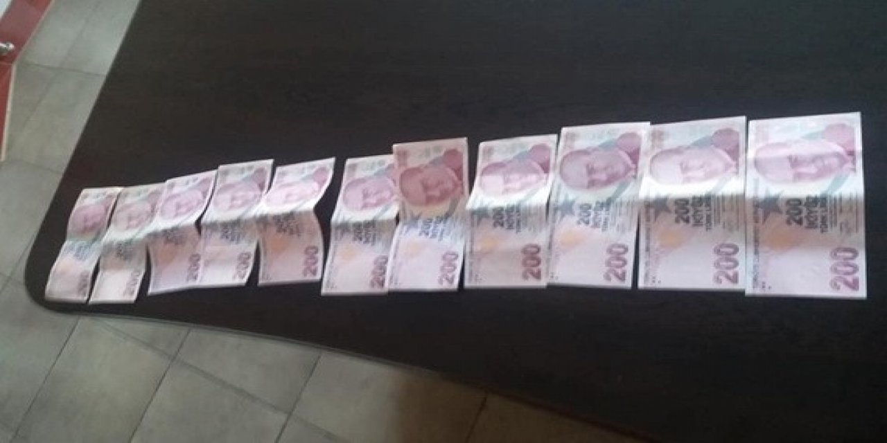 İçerisinde Para Olan Cüzdanı Sahibine Teslim Etti