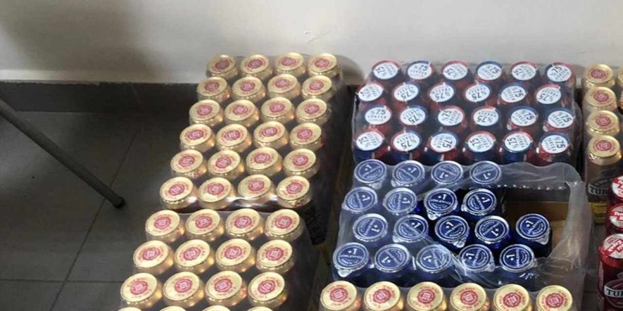 Araçla Alkol Satışı Yaptı, Kıskıvrak Yakalandı