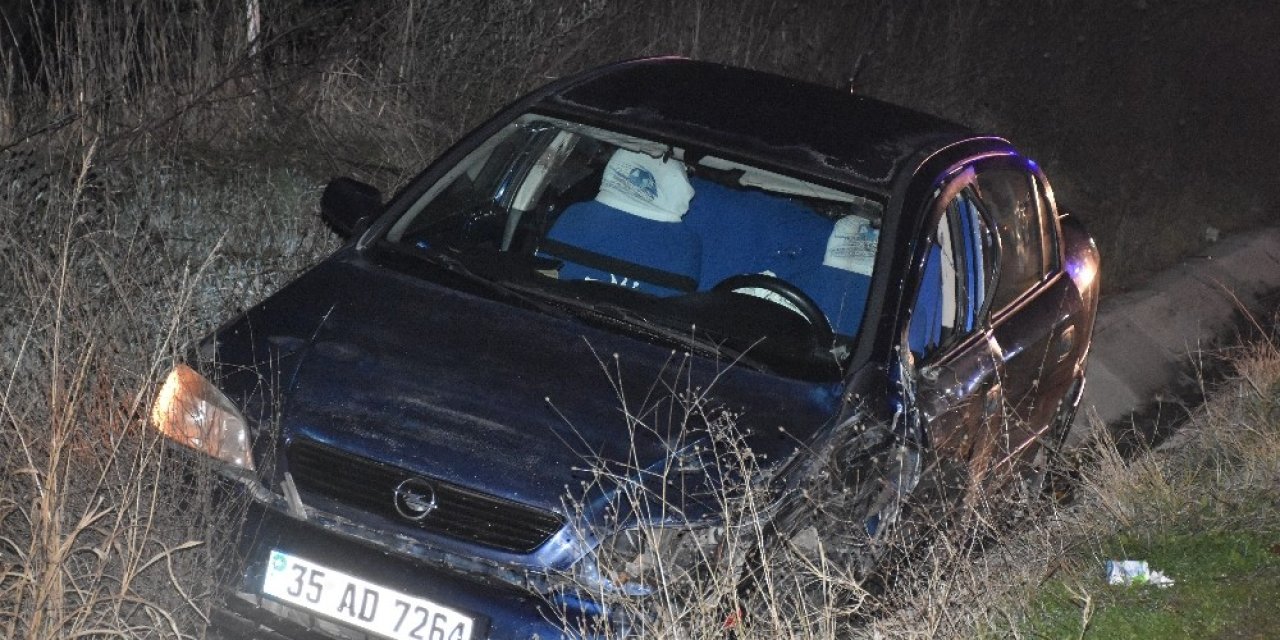 Alkollü Sürücü 2 Araca Çarpıp Sulama Kanalına Düştü: 1 Yaralı