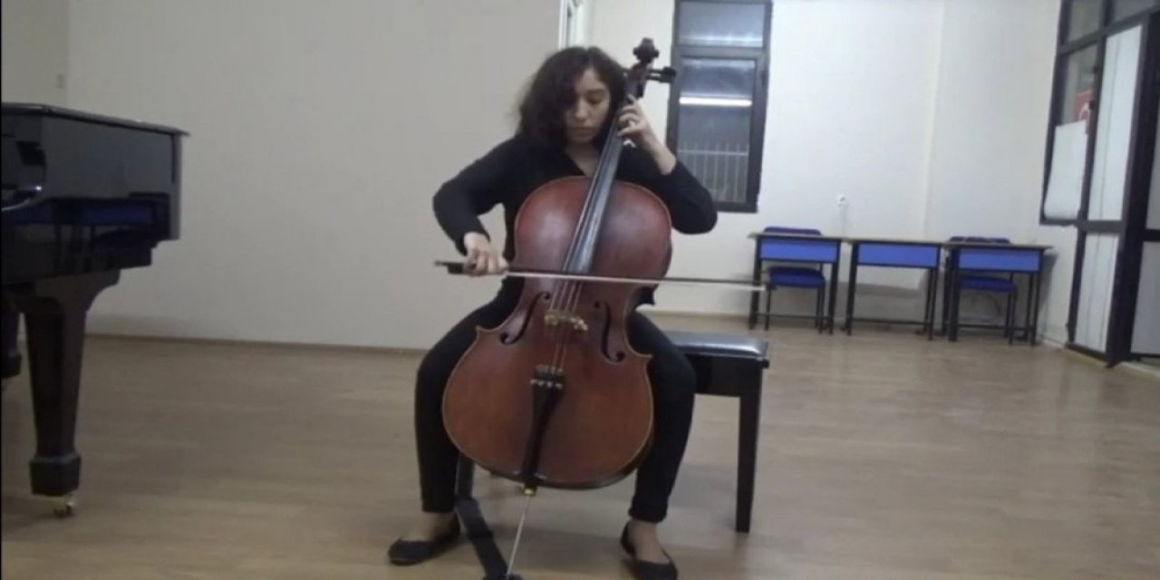 Devlet Konservatuarı Öğrencisi Oygür Uluslararası Yarışmada Üçüncü Oldu