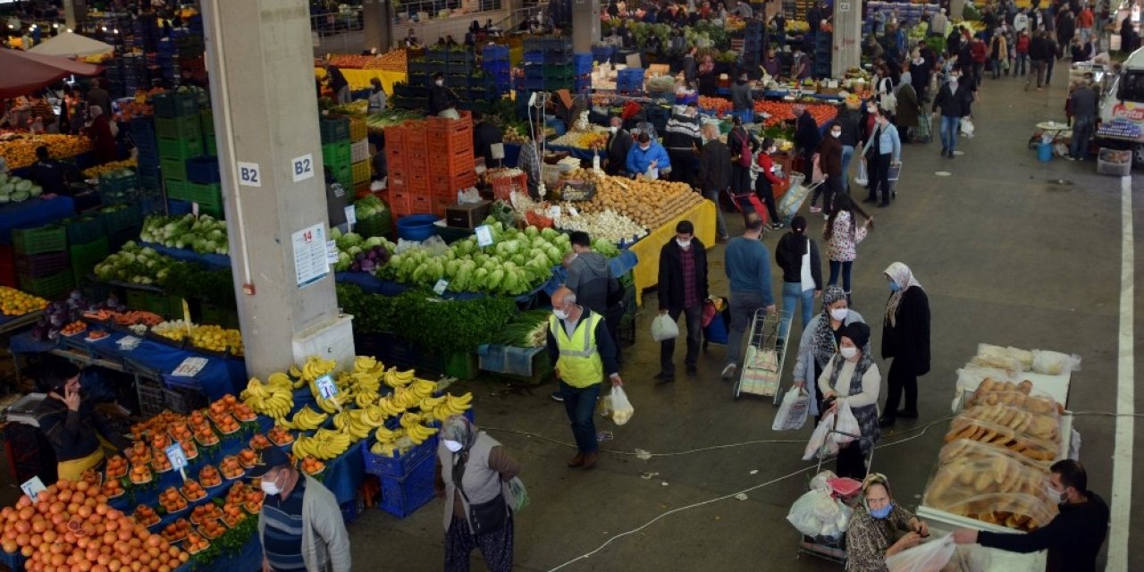 Aliağa Belediyesinden Pazarcı Esnafına 21 Aralık Hatırlatması