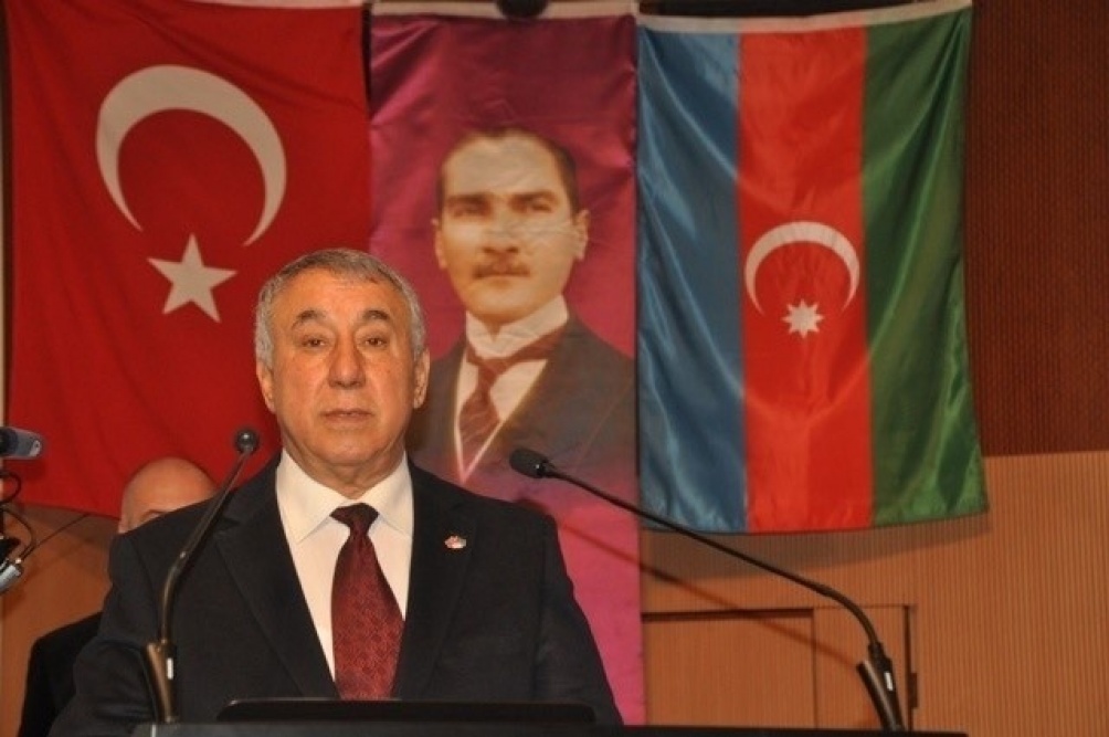 "Ermenistan tarafından atılan, Tocka-u roket sistemi, misket bombası ve fosfor gazı kullanıyor. Bu savaş suçudur"