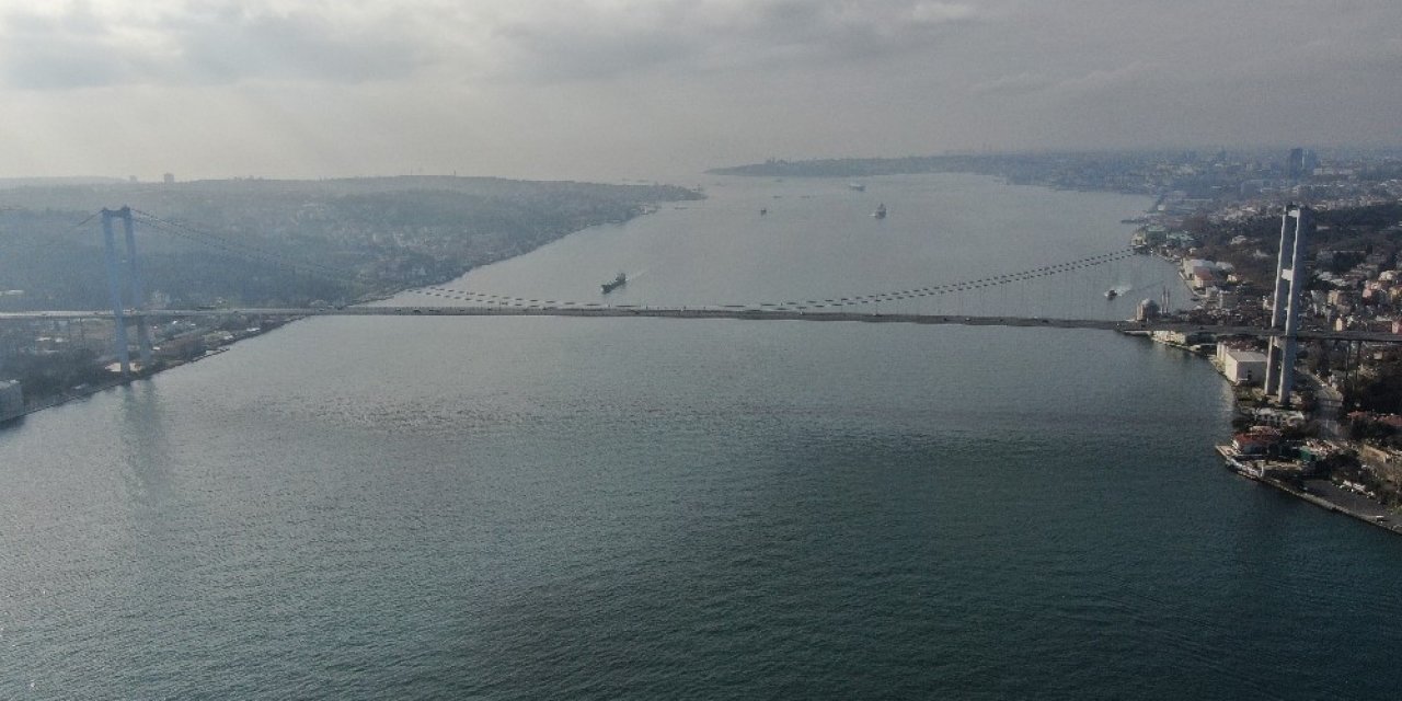 15 Temmuz Şehitler Köprüsü Ve Eminönü Meydanı’ndaki Sessizlik Havadan Görüntülendi