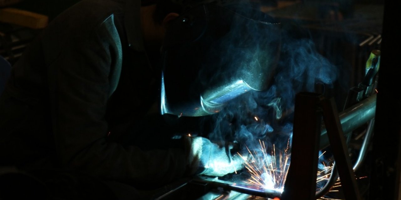 Öğrenciler, Ürettikleri Yerli Maskelerin Adına Patent Başvurusu Yaptı