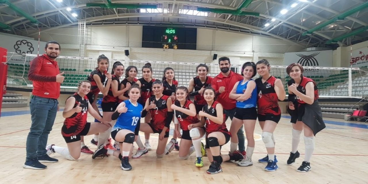 Van’ın Sultanları Kazanmaya Devam Ediyor