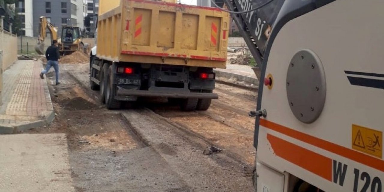 Bozulan Yollara Anında Müdahale