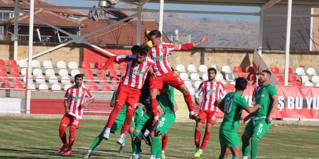 3. Lig: Nevşehir Belediyespor: 0 - Malatya Yeşilyurt Belediyespor: 1