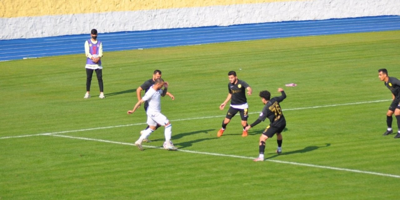 3. Lig: Osmaniyespor Fk: 0 - Çarşambaspor: 0