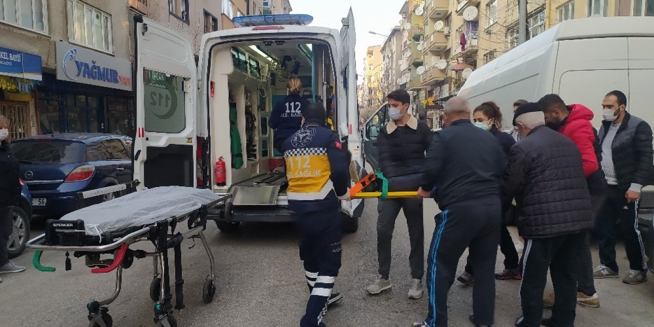 Boş Yolda Kaza Yaptı