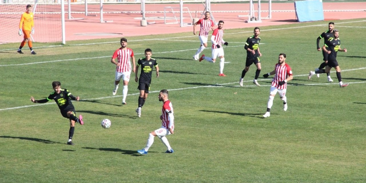 3. Lig: Karaman Belediyespor: 3 - Çengelköyspor: 3