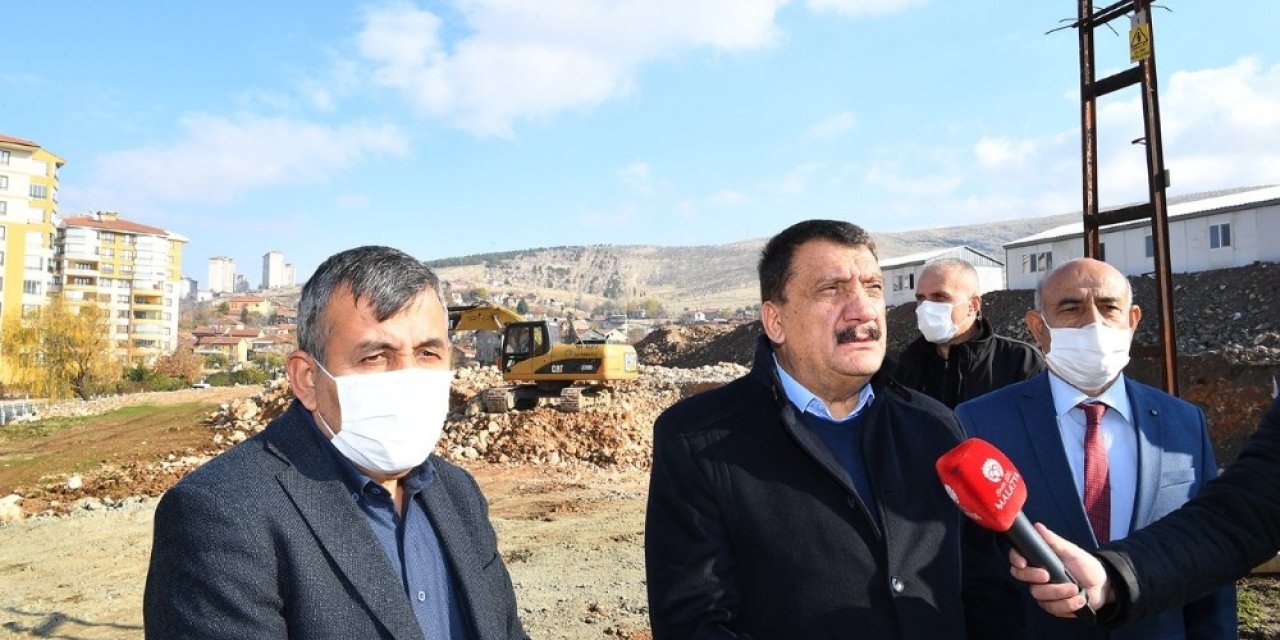 Başkan Gürkan Güney Kuşak Yolunda İncelemelerde Bulundu