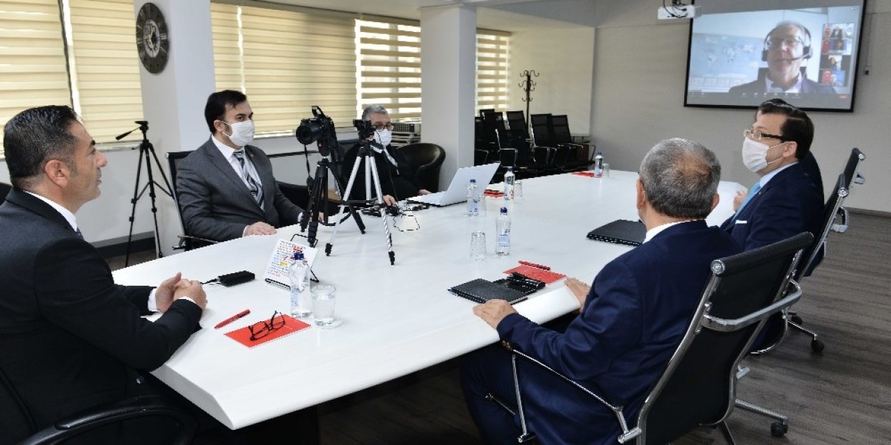 Denizli’de Teknik Tekstile Dönüşüm Projesine İlgi Artıyor