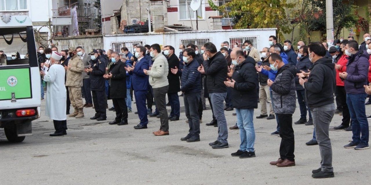 Giresun’da Sağlık Personeli Korona Virüse Yenik Düştü