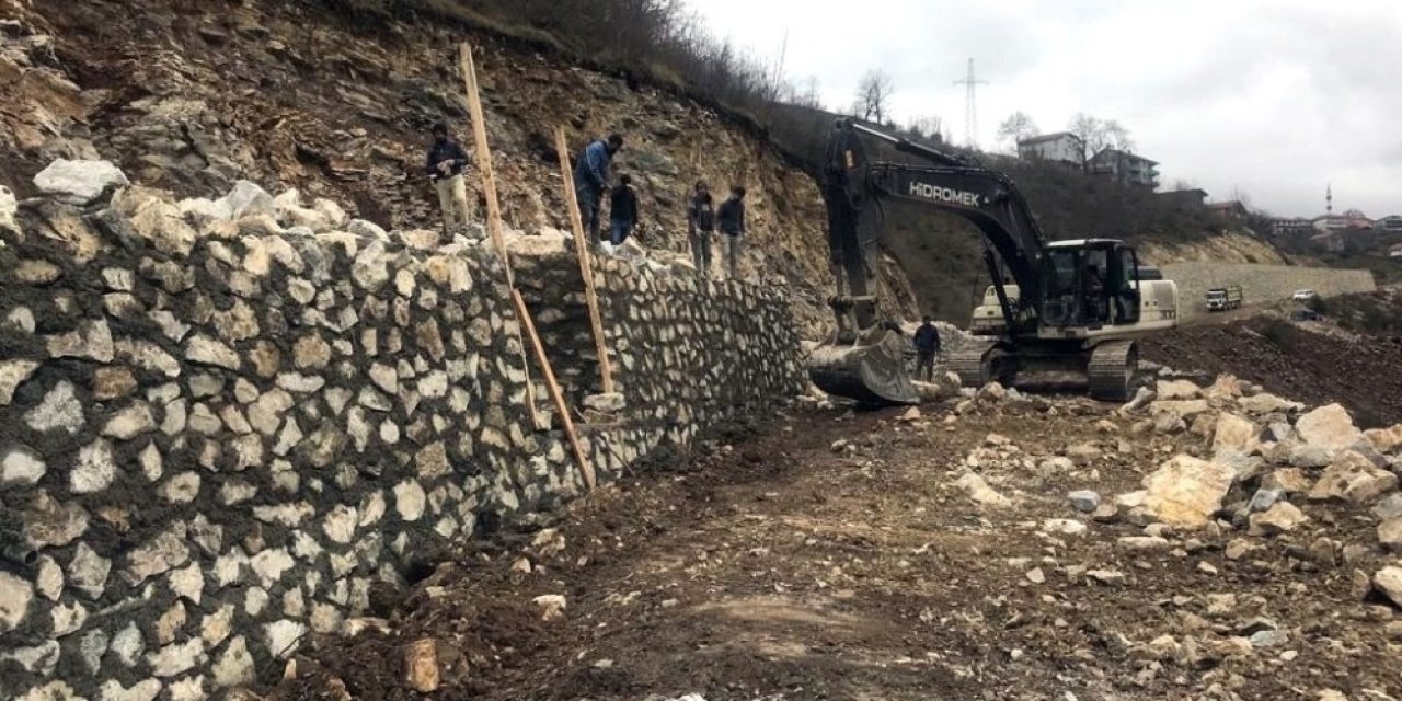 Ereğli-devrek Karayolunda Çalışmalar Devam Ediyor