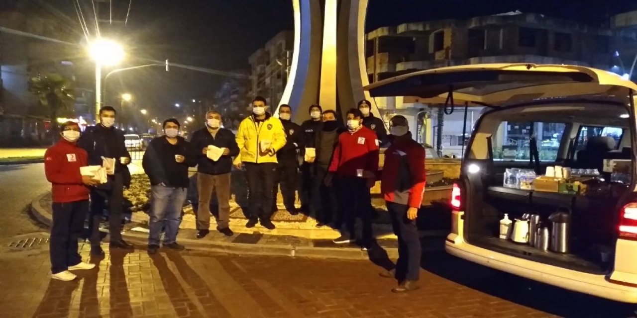 Salihli Kızılay, Kısıtlamada Görev Başındakileri Unutmadı