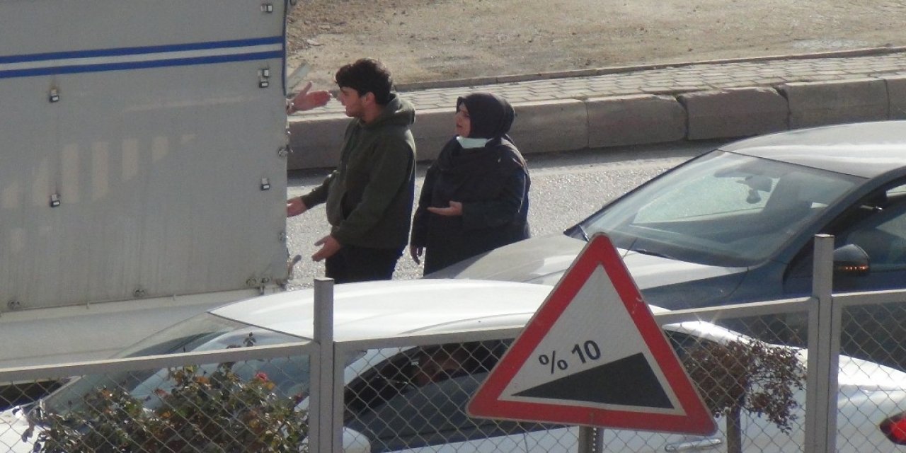 Kadın Sürücü Çileden Çıktı