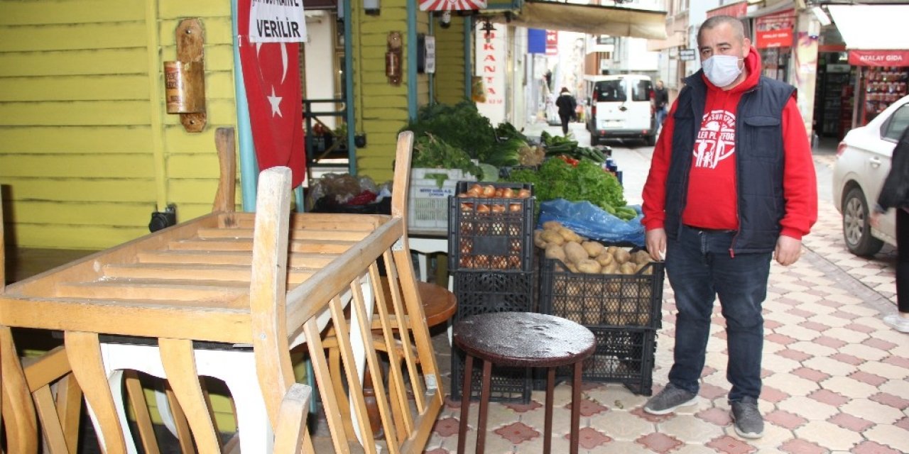 Samsun’da 20 Yıllık Kafeci Pandemide ’manav’ Oldu