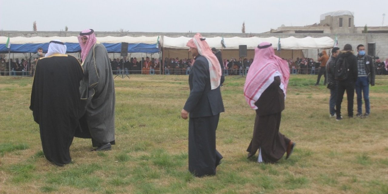 Suriye’deki Aşiretler Azez’de Toplandı