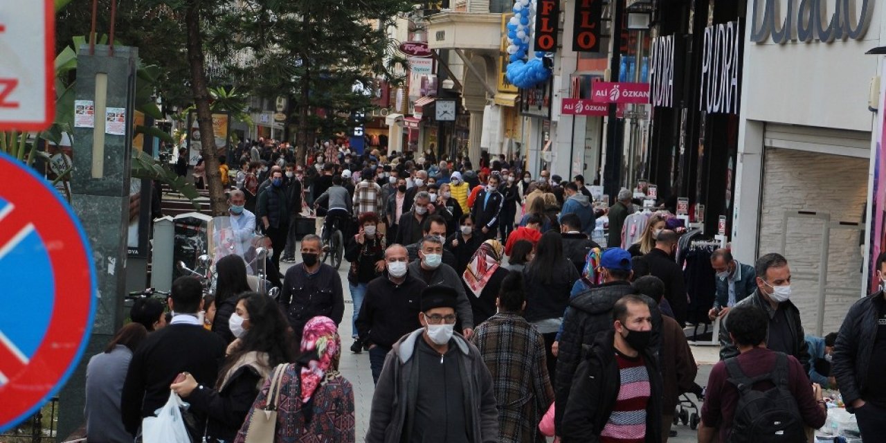 Vak’aların Yüzde 55 Oranında Düştüğü Antalya’da Ürküten Yoğunluk