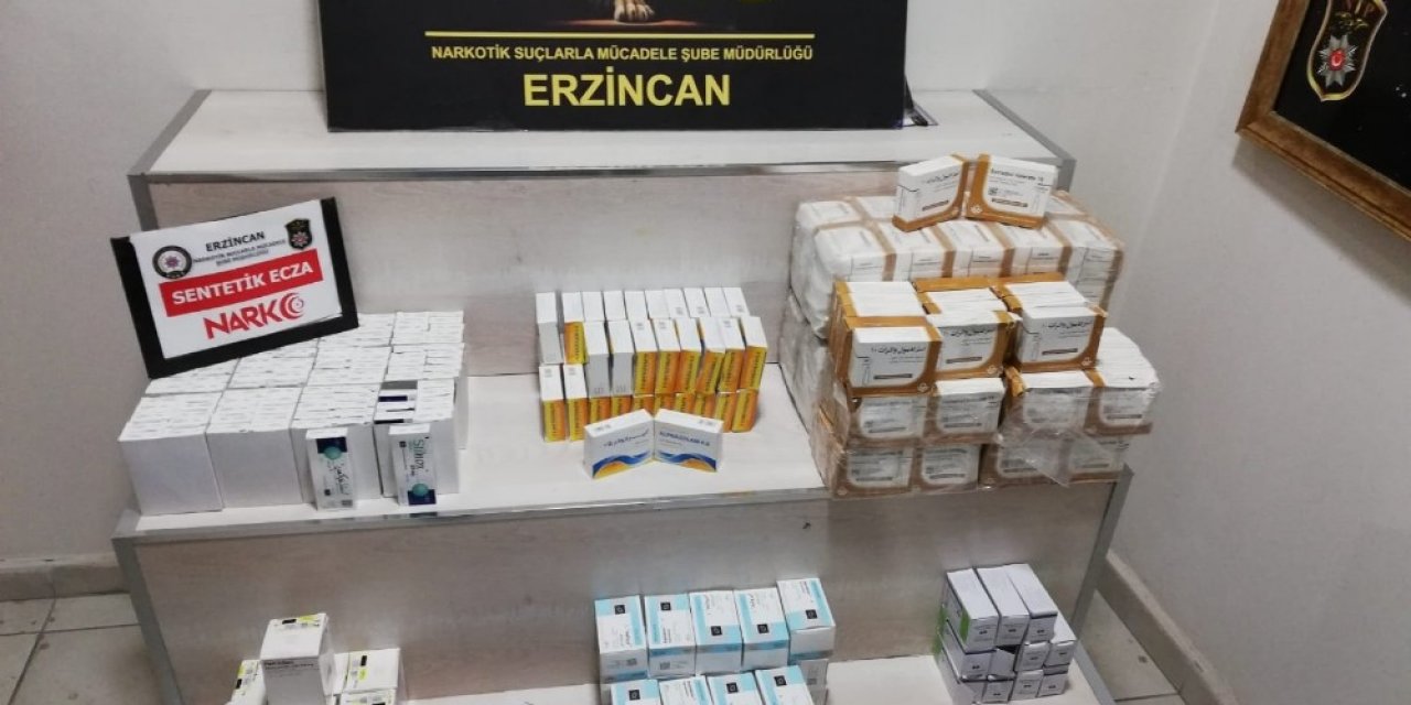Erzincan’da 12 Bin 260 Adet Hap Ve Toplam Bin 550 Adet Ampul Ele Geçirildi