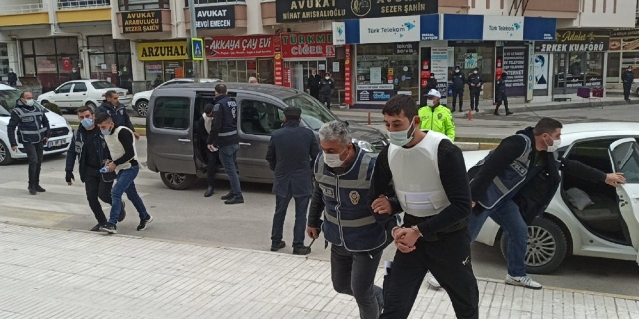 Çorum’daki Cinayette Şüpheliler Adliyede