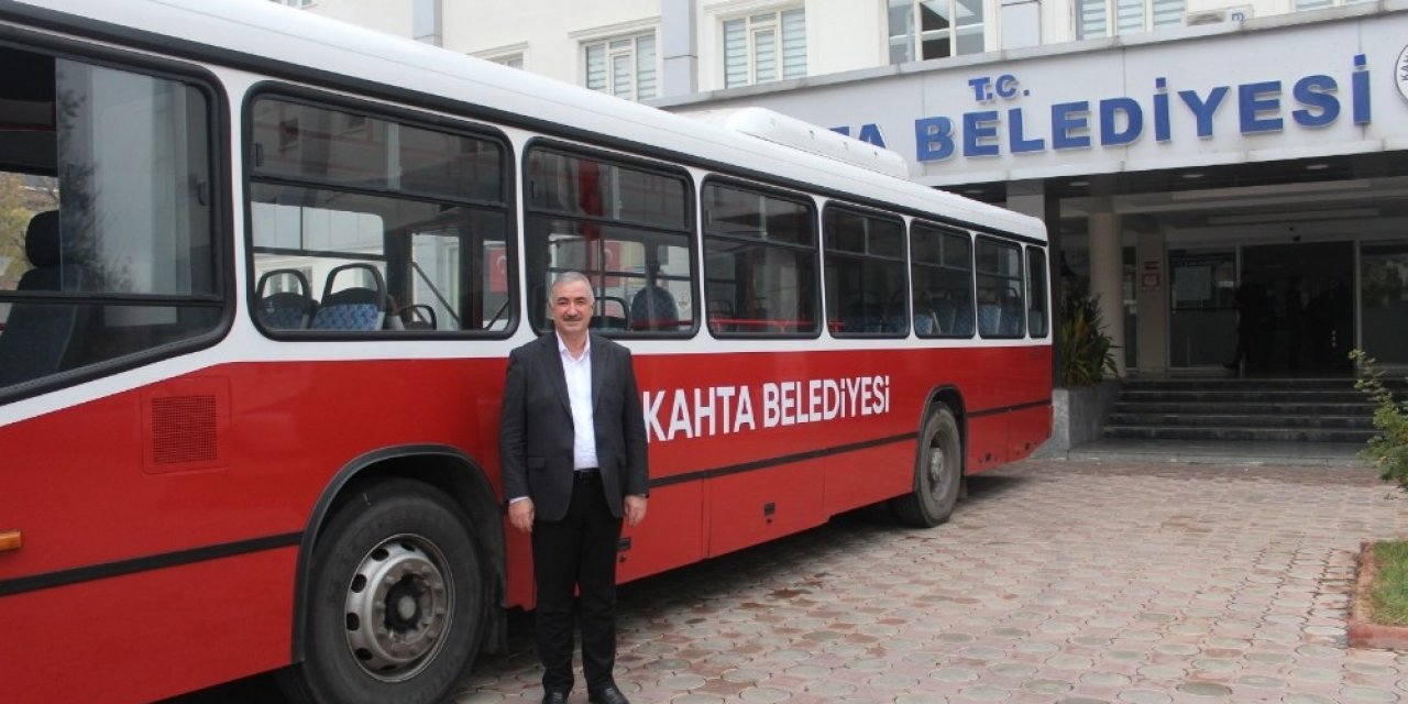 Kahta Belediyesi Araç Filosuna Yeni Otobüs