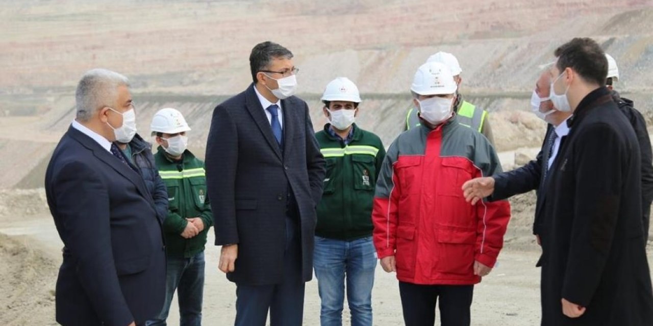 Vali Ali Çelik: “üreten, Taş Üstüne Taş Koyan Herkes Başımızın Tacı”
