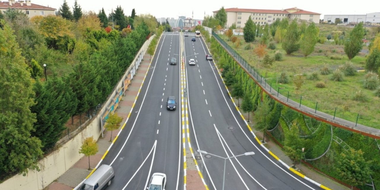 Küçükçekmece’de 2 Yılda 96 Bin Ton Asfalt Serimi Gerçekleştirildi