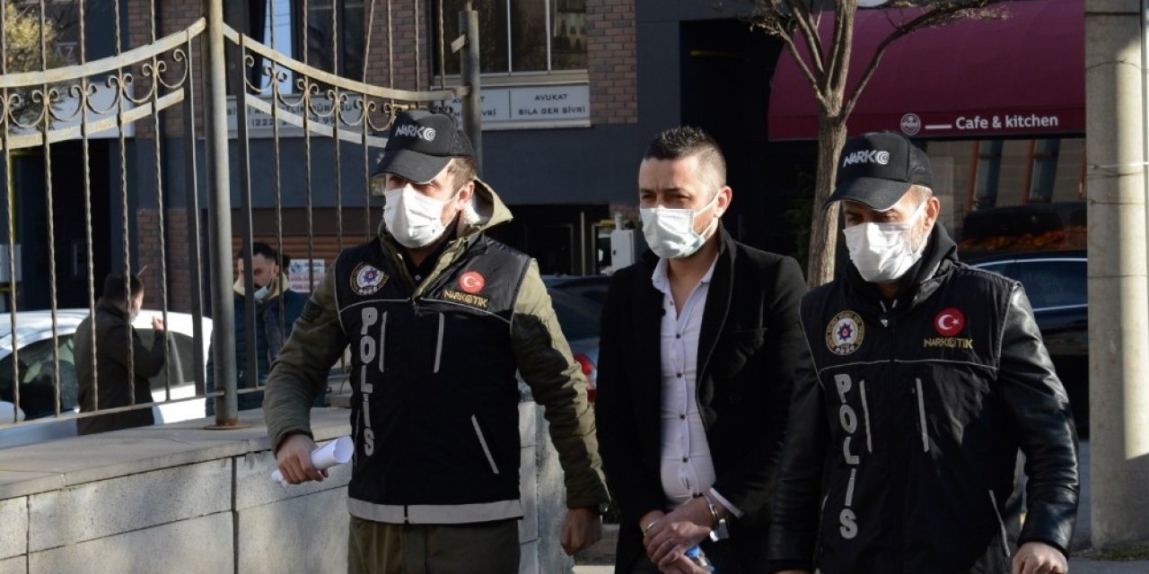 Eskişehir’de Uyuşturucu Operasyonu; 2 Gözaltı